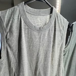 Sleeveless Shirt Mens size medium Grey Athletic